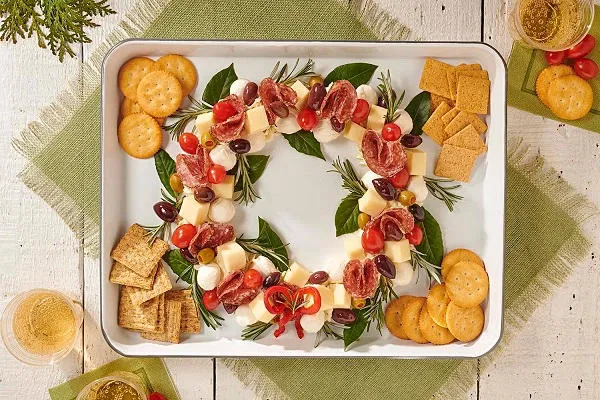 Holiday Cheese Wreath