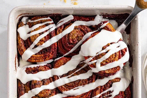 Red Velvet Cinnamon Rolls