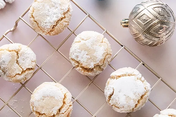 Amaretti Cookies