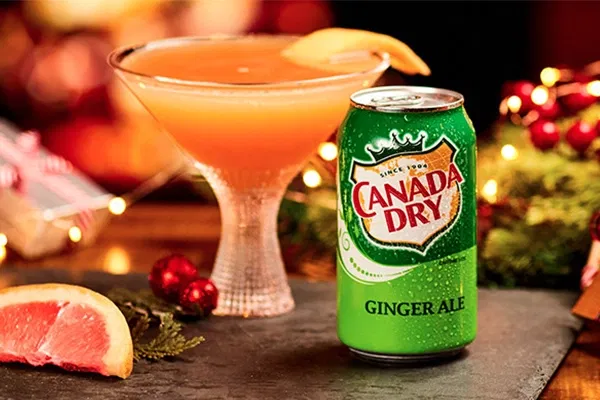 Canada Dry Grapefruit Ginger Holiday Spritz